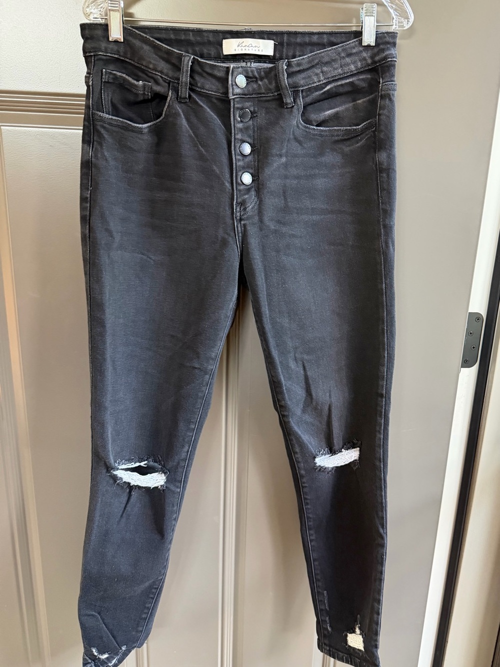 KanCan Signature Kurvy Black Faded Distressed Mid- Rise Ankle Skinny Jeans Sz 31